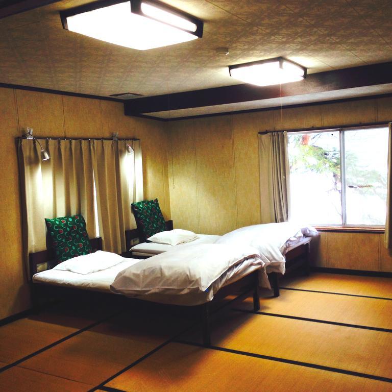 Guest House Yamashita-Ya Nanto Kültér fotó