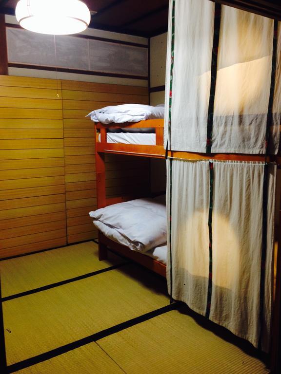 Guest House Yamashita-Ya Nanto Kültér fotó