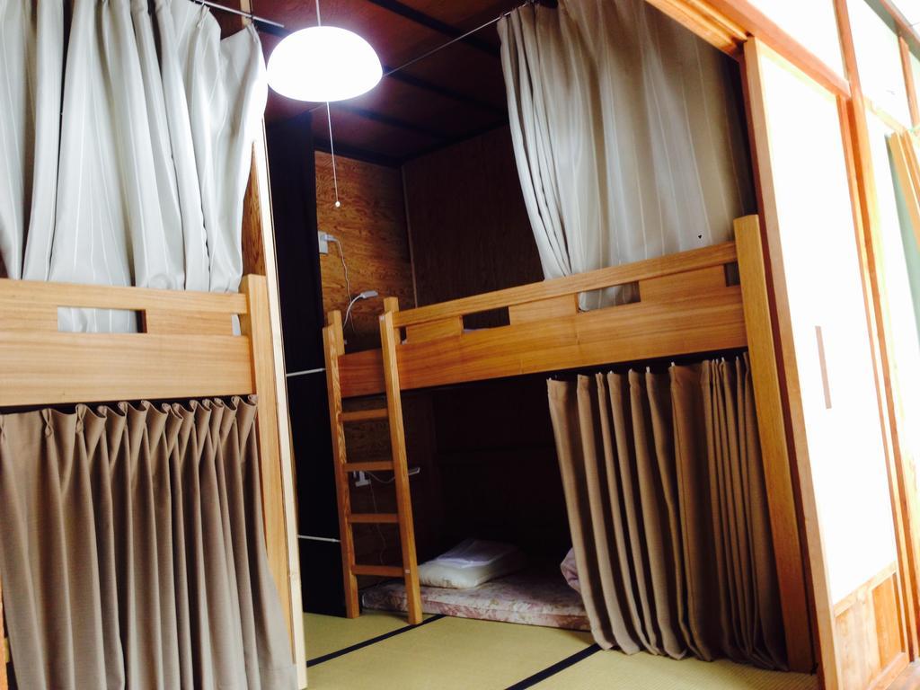 Guest House Yamashita-Ya Nanto Kültér fotó
